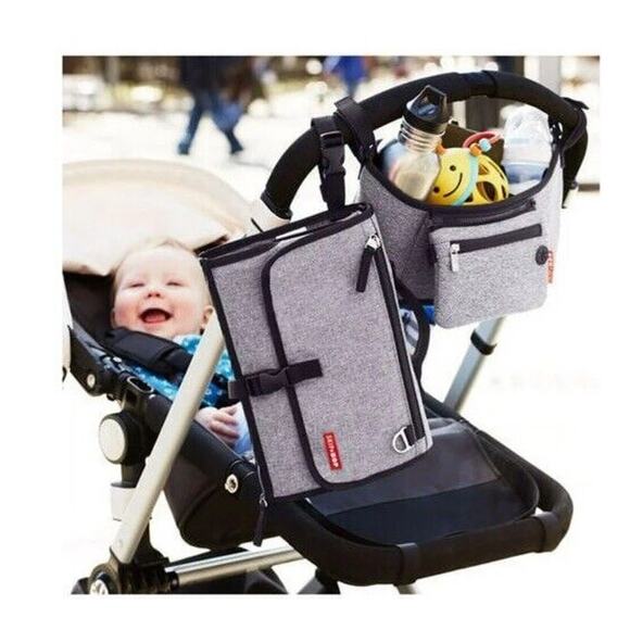 Skip Hop Pronto Baby Portable Changing Station & Diaper Changing Pad Clutch Gray - Picture 3 of 8